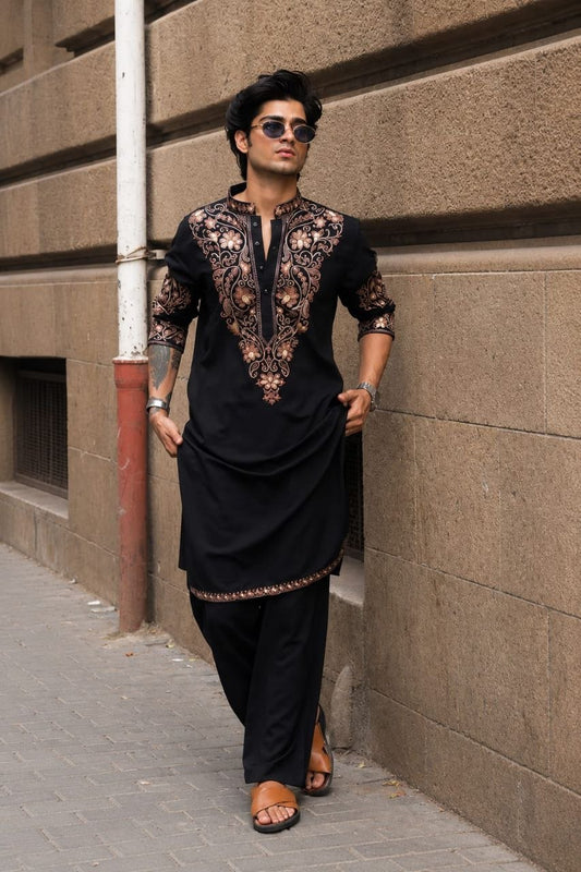 Men's Black Kurta Set with V-Neck Thread Work Embroidery