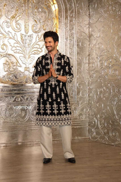 Black Velvet Ivory Kurta & Pant Embroidery