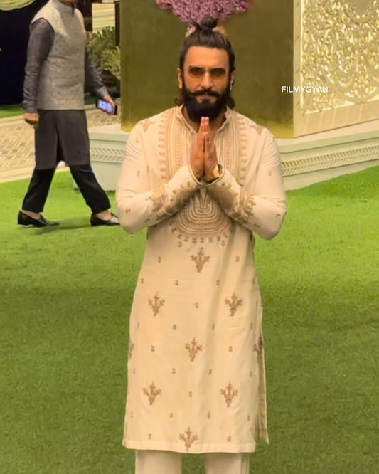 Cream Kurta Pant Set With Embroidery